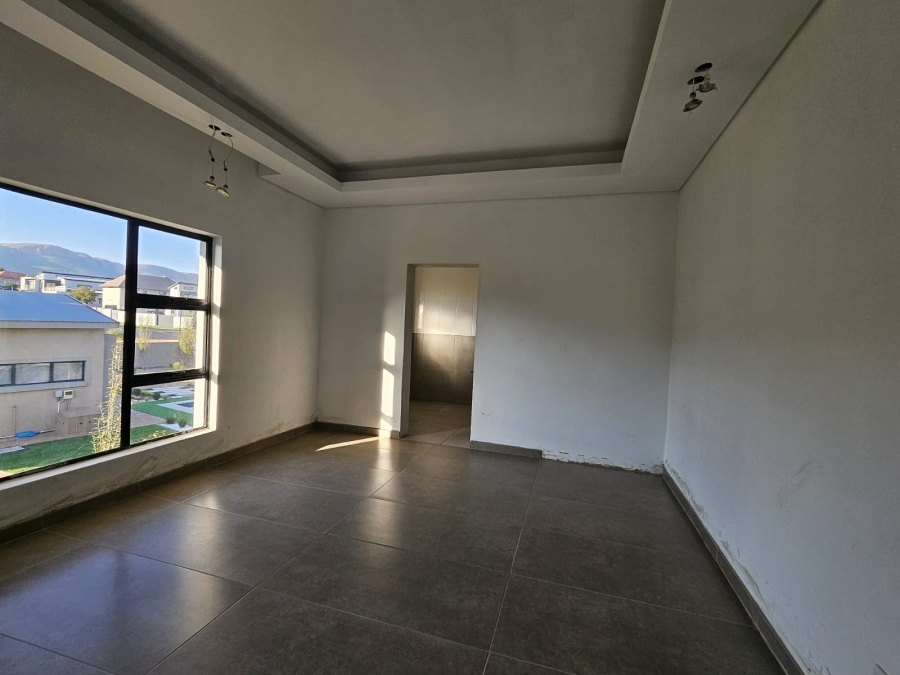 7 Bedroom Property for Sale in Melodie North West
